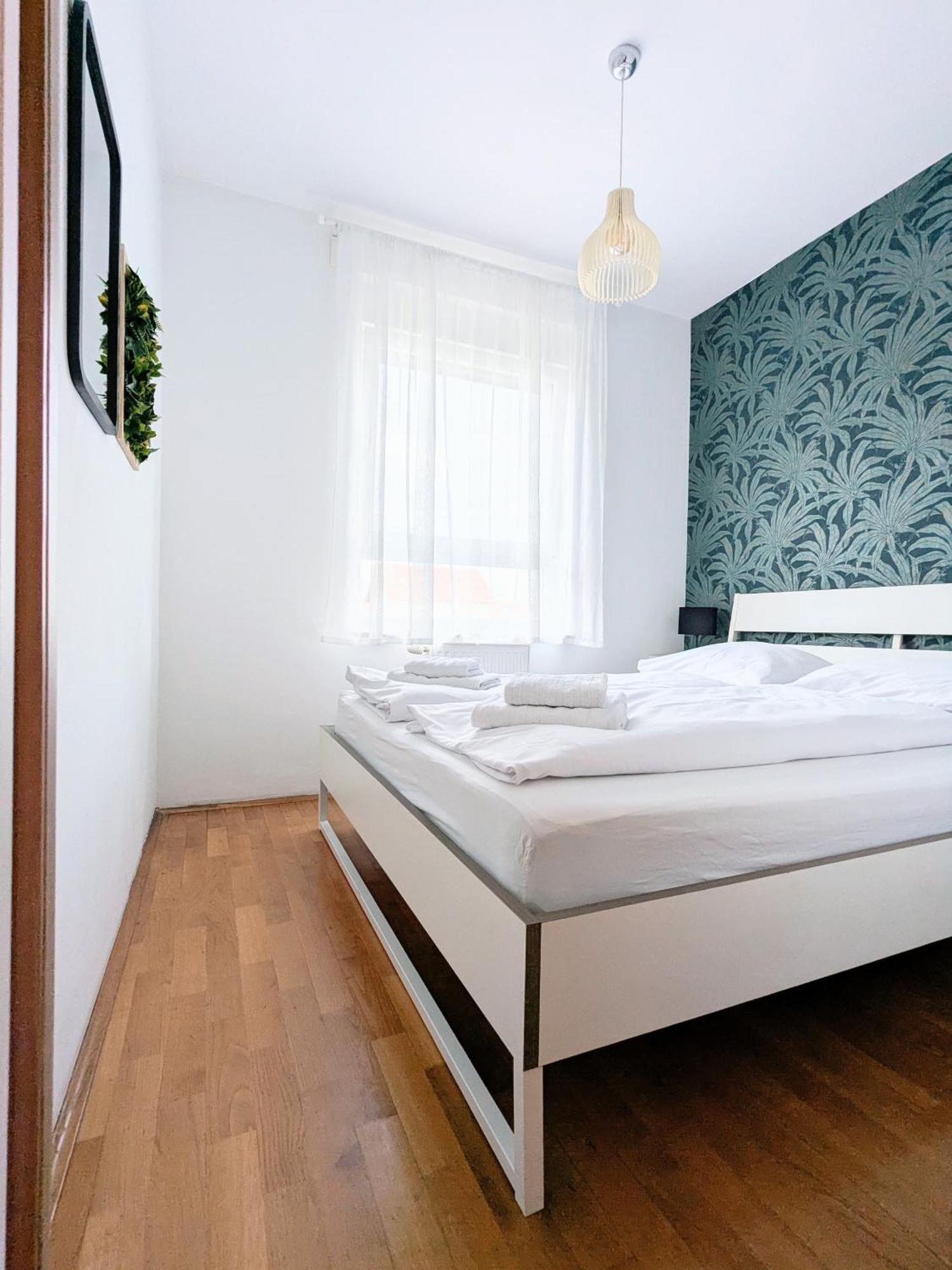 Doma-Lu Apartment-Near Airport And Highway- Free Parking Velika Mlaka Eksteriør bilde